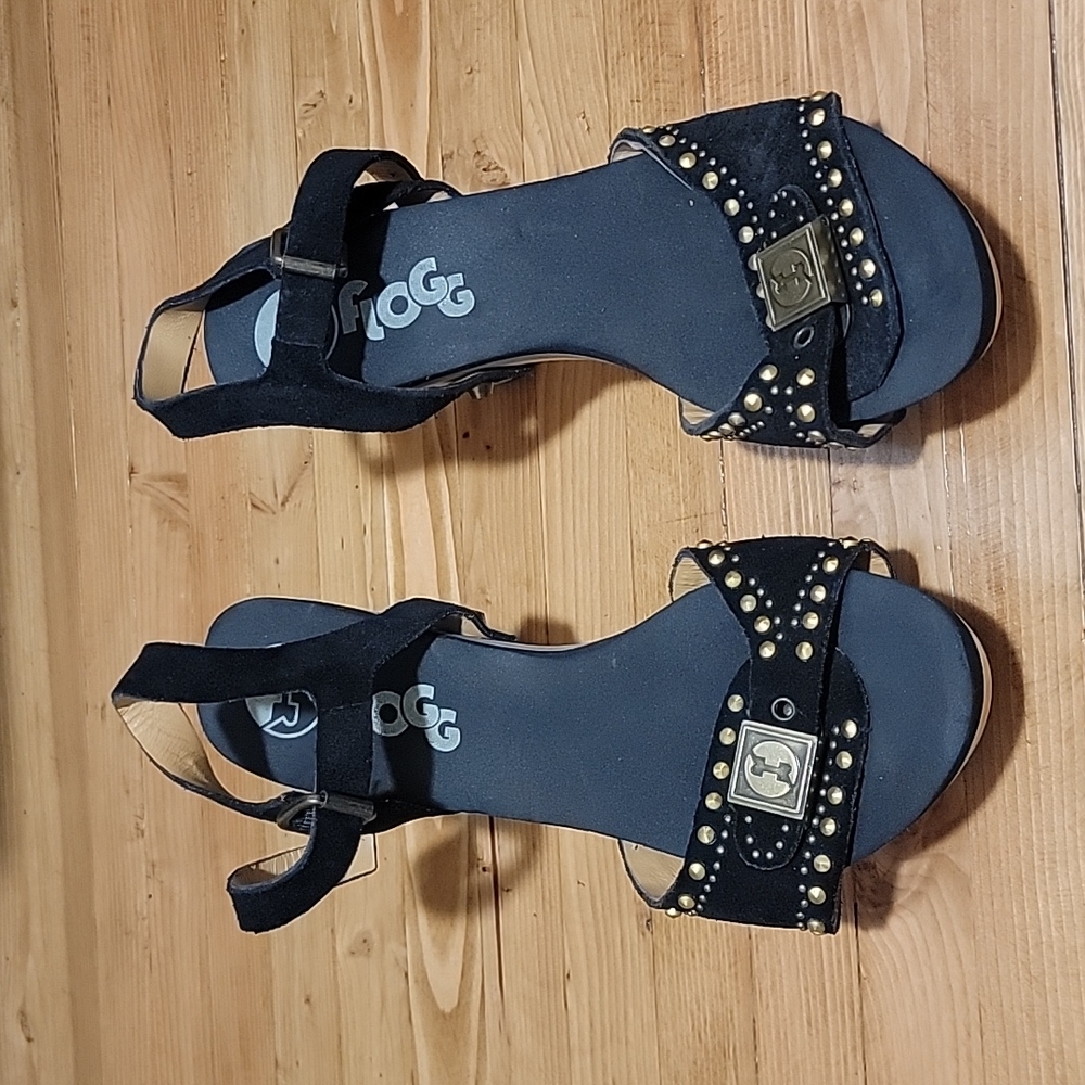 NEW Flogg Sandals